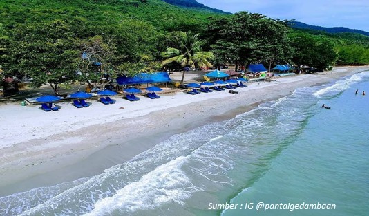 Wisata di Kotabaru Pantai Gedambaan