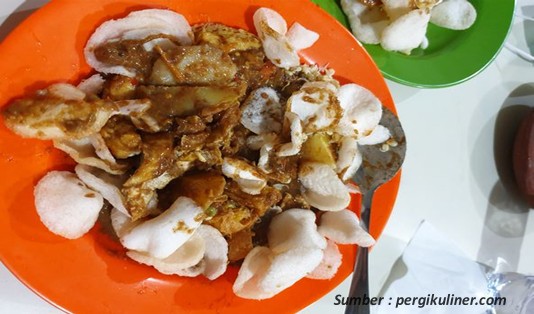kuliner Surabaya Sambal Kacang tahu tek