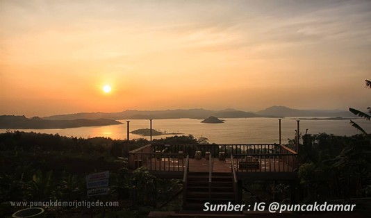 Jadi Unggulan, Ini 5 Tempat Wisata di Kota Sumedang 4 rekomendasi wisata di sumedang Puncak Damar Waduk Jatigede