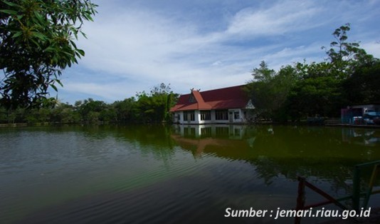 wisata hits di pekanbaru taman alam mayang