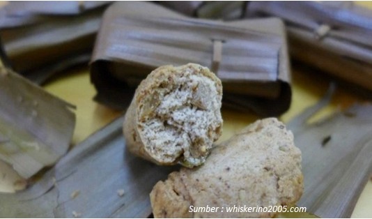7 Kue Khas Ambon dari Sagu, Teman Bersantai Menikmati Waktu 5 Bagea - kue dari sagu khas Ambon