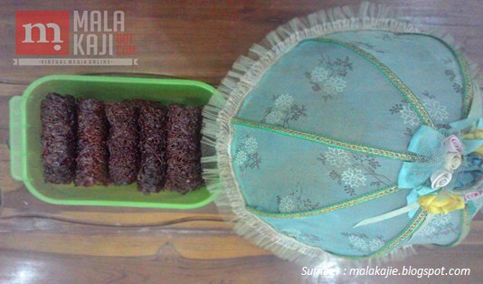 Oleh oleh Kue Khas Makassar yang Tahan Lama Kue Bannang-Bannang