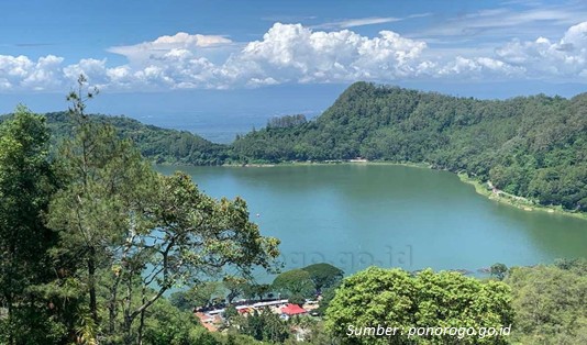 Berkunjung ke Tempat Wisata di Ponorogo Terbaru Jadi Unforgettable Memories 1 Wisata di Telaga Ngebel Ponorogo