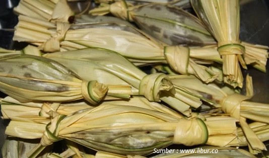 dodol makanan khas Minahasa Utara