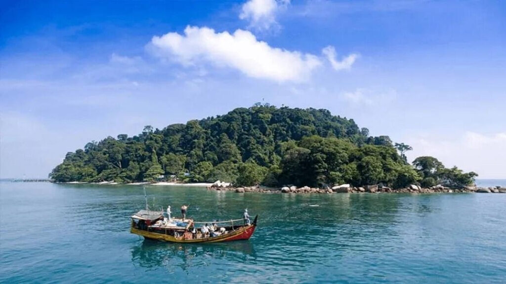 Wisata Pulau Berhala, Si Calon Destinasi Idola Wisata Pulau Berhala, Si Calon Destinasi Idola