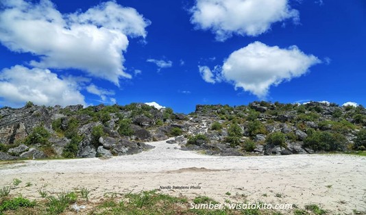 Pesona Wisata Lembah Baliem
