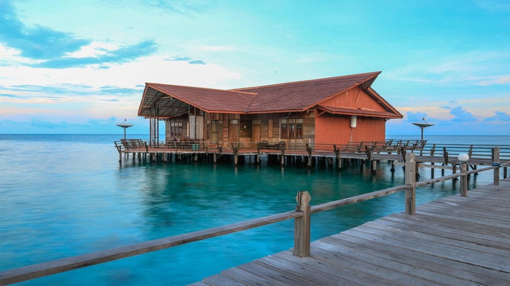 Trip to Pristine Island, Wisata Pulau Derawan Kalimantan Timur