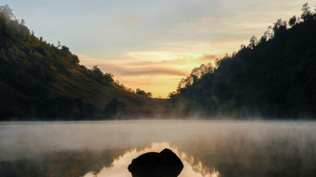 Ranu Kumbolo, Sunrise, Bromo, Taman Nasional Bromo Tengger Semeru, Gunung Semeru