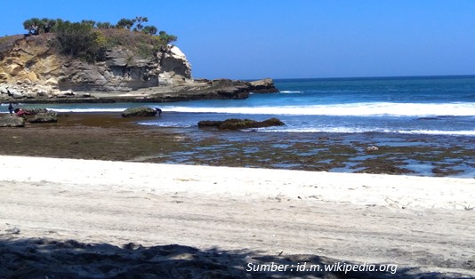Wisata Pantai Klayar Pacitan Tempat Menyimpan Seribu Kenangan 1 Daya tarik pantai Klayar Pacitan