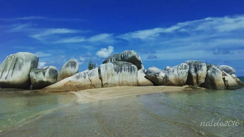5 Rekomendasi Wisata Natuna yang Mempesona dan Bikin Terpana Destinasi Wisata Natuna yang Mempesona