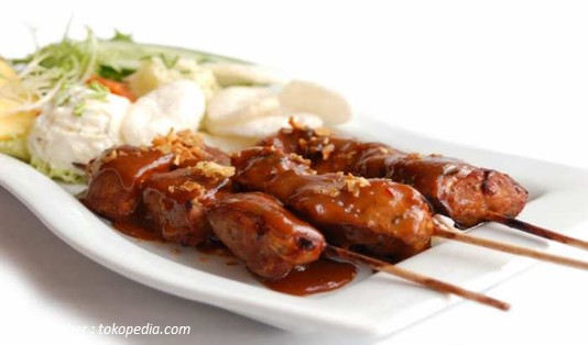 Makanan Khas Bulungan Kaltara Sate ikan pari