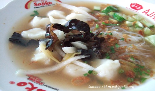 Makanan Khas Palembang selain Pempek yaitu Tekwan