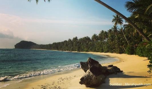 Paket Wisata Mentawai