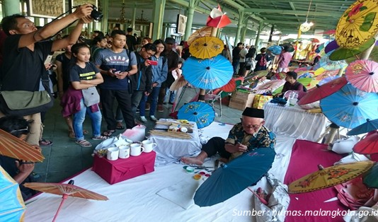Payung Mutho Mbah Rasimun