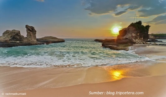 Wisata Pantai Klayar Pacitan Tempat Menyimpan Seribu Kenangan 4 Tiket masuk Pantai Klayar