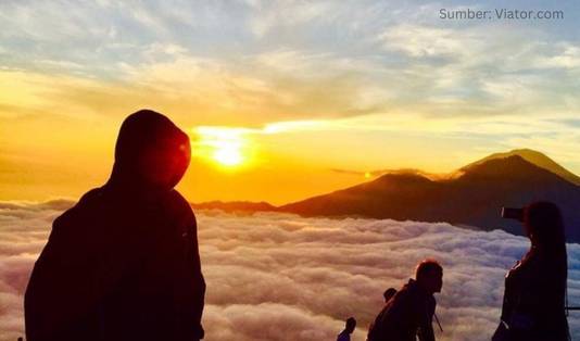 Bosan ke Pantai? Cobain Trekking Gunung Batur! 4 Gunung Batur, Danau Batur, Sunrise, Trekking, Hiking, Puncak Gunung Batur, Bali, Kintamani