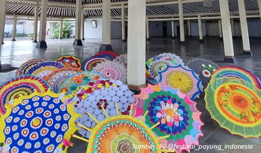 macam Kreasi Payung Tradisi Nusantara