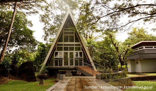 wisata Taman Arkeologi Leang leang