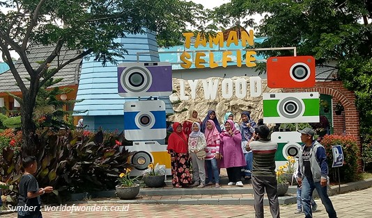 WoW, World Of Wonder Citra Raya Taman Wisata di Cikupa Tangerang yang Kekinian 2 Citra Raya World of Wonder