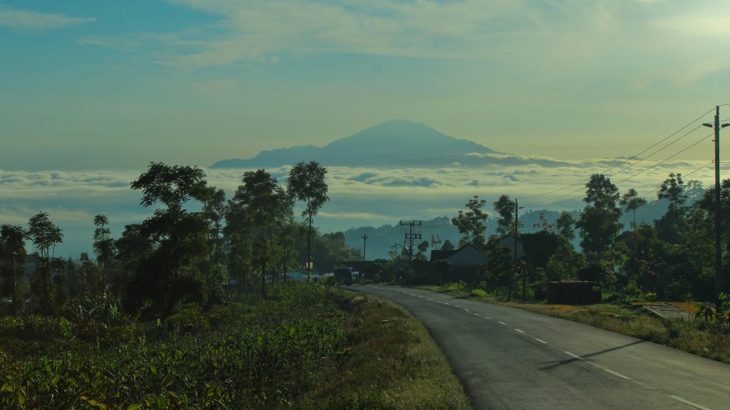 Wisata di Rute Mesastila 100