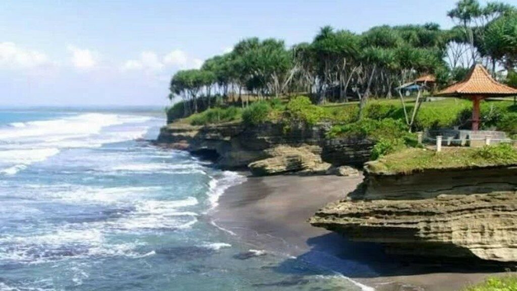 Pantai Agrabinta Cianjur Selatan