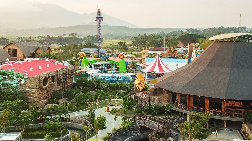 Saloka Theme Park Semarang
