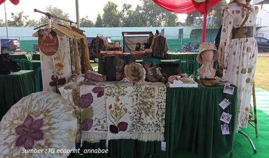 contoh Seni Ecoprint Ramah Alam