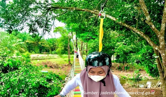 6 Aktivitas Seru di Desa Wisata Dayun dan Cicipi Brownies Semangka 5 Bermain outbound di Desa Wisata Dayun