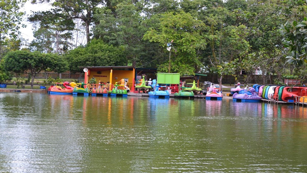 Wisata di Alam Mayang Pekanbaru Riau