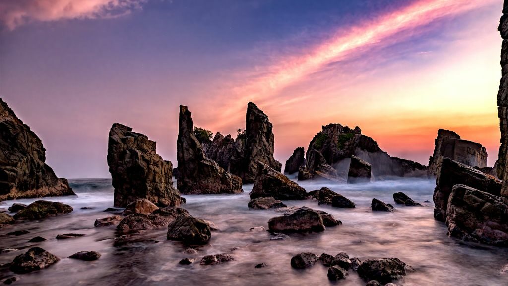 Wisata Pantai Kelumbayan Gigi Hiu