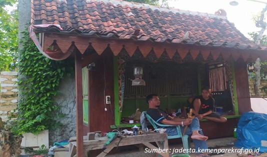desa wisata keris Aeng Tong tong
