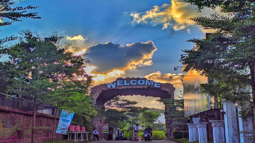 Wisata Setigi Gresik