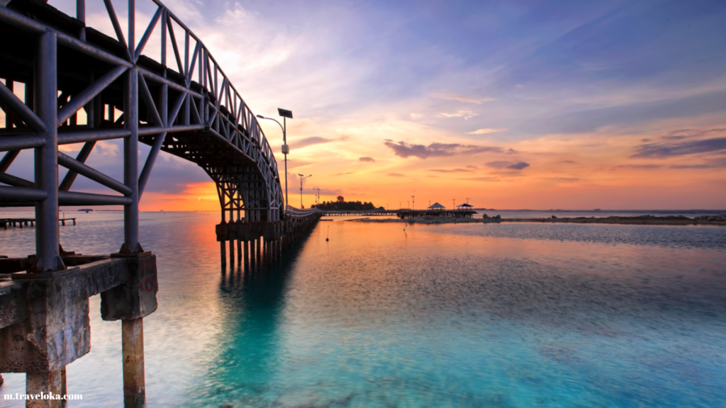 Stop Merenung, Ayo Mampir ke Pulau Tidung! 1 mampir ke pulau tidung, kepulauan seribu, pulau tidung besar, pulau tidung kecil, jakarta, snorkeling, pantai tanjung barat, jembatan cinta,