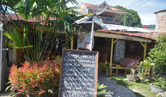 rekomendasi cafe di Danau Toba