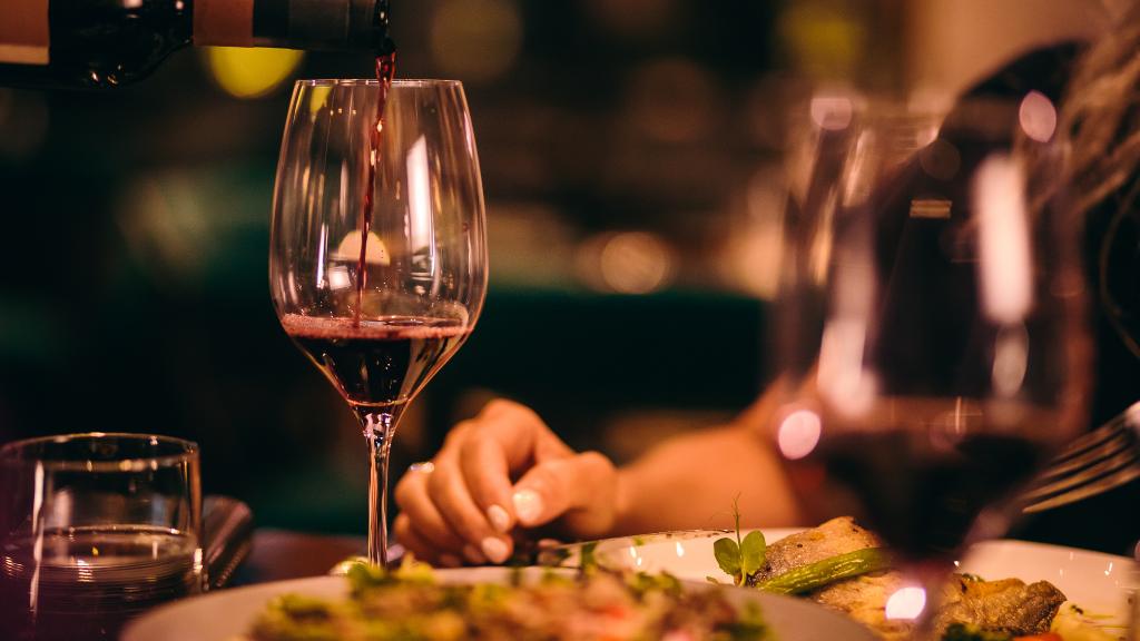 5 Rekomendasi Restoran Fine Dining di Jakarta untuk Rayakan Valentine! Rekomendasi fine dining di Jakarta