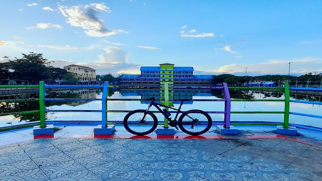 Pantai Tak Berombak
