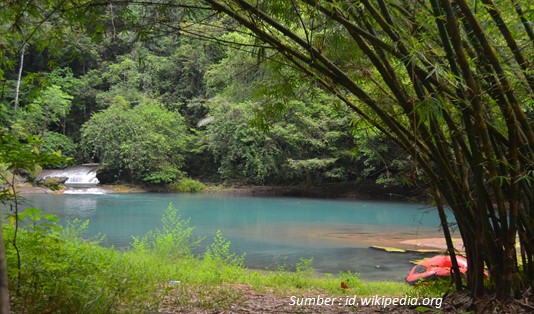 Yuk Mampir, 13 Wisata di Jalur Kereta Api Sulawesi! 5 Wisata Jalur Kereta Api Pertama di Sulawesi Danau Kassi Kebo