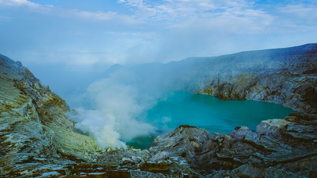 Wisata Bluefire di Banyuwangi