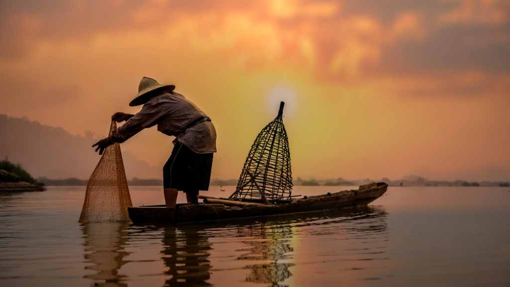 Rayakan Hari Nelayan di 3 Wisata Kampung Nelayan Ini!