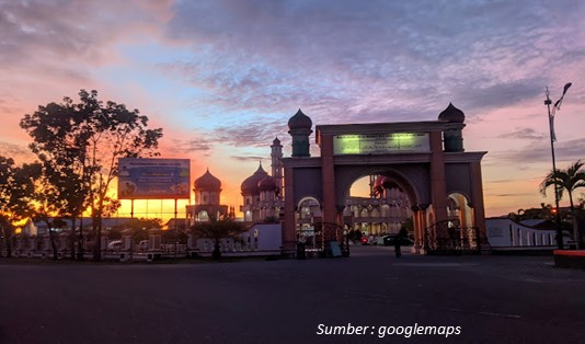 Keindahan Masjid Agung Meulaboh Aceh