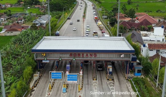 5 Rute Jalan Tol View Indah di Indonesia 2023 dan Tips Melintasinya! 3 Tol Soreang Pasirkoja