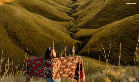 Open Trip Jelajah Sumba Cuma 3 Juta? Nih Paketnya! 13 open trip jelajah sumba, pulau sumba, negeri seribu bukit, ratenggaro, pantai pero, mandorak, weekuri, praijing, wairinding, puru kambera, waimarang, walakiri, bukit tenau, open trip exploring sumba, sumba island, land of a thousand hills, ratenggaro, pero beach, mandorak, weekuri, praijing, wairinding, puru kambera, waimarang, walakiri, tenau hills,