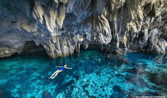 Ngetrip ke Kepulauan Kei, pantai ohiodertawun, pantai metro, pulau bair, pulau adranan, dermaga dian pulau, pasir timbul ngurtafur, goa hawang, pantai ngur sarnadan, 