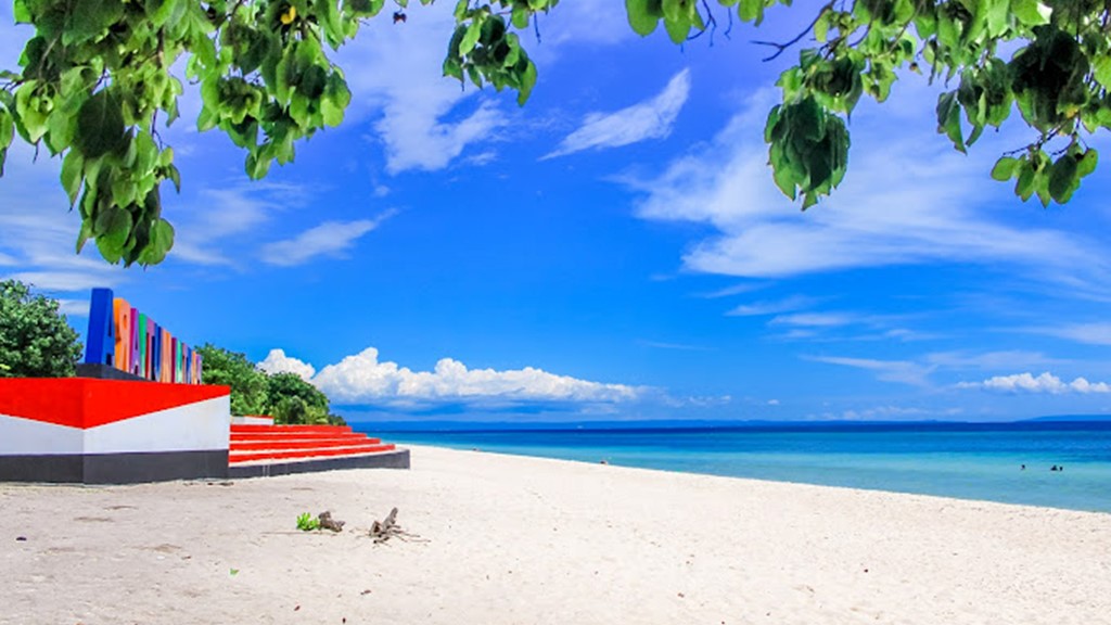Wisata di Buton Tengah