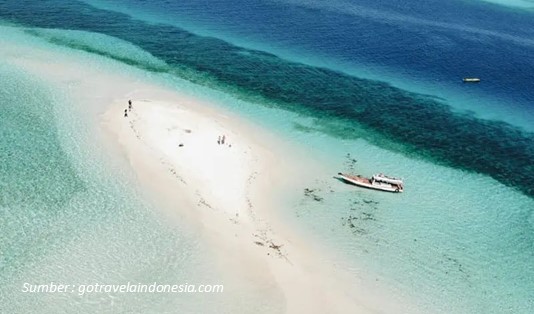 Wisata di Larantuka, Kota Suci Layaknya Lisboa di Indonesia 4 Wisata di Larantuka Pulau Meko