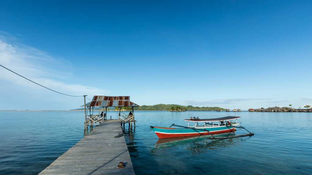 Bareng Pigijo Ngetrip ke Togean Cuma 3 Jutaan ngetrip ke togean, menara limboto, benteng otanaha, danau ubur-ubur, pantai karina, pulau hantu, pulau papan, california reeff, atol california,