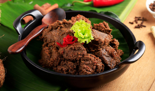 3 Makanan Indonesia yang Mendunia Beserta Sejarahnya 1 rendang, makanan khas indonesia,
