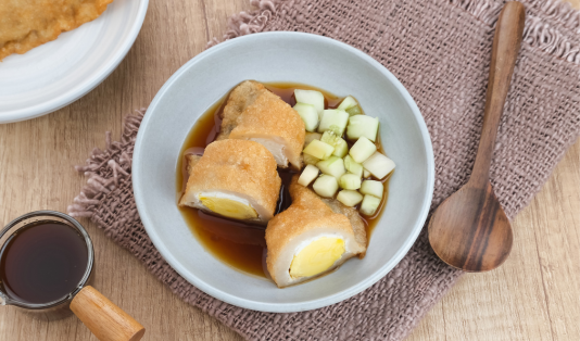 3 Makanan Indonesia yang Mendunia Beserta Sejarahnya 2 pempek,