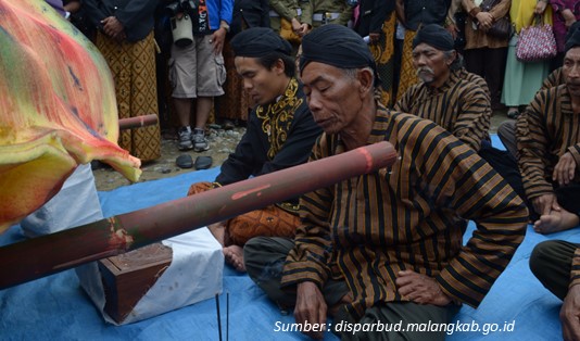 Seni Budaya desa wisata Bowele