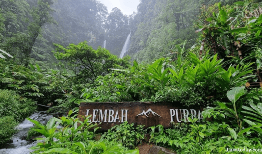 rekomendasi wisata murah, pangalengan, lembah purba, gunung papandayan, dieng, majalengka,